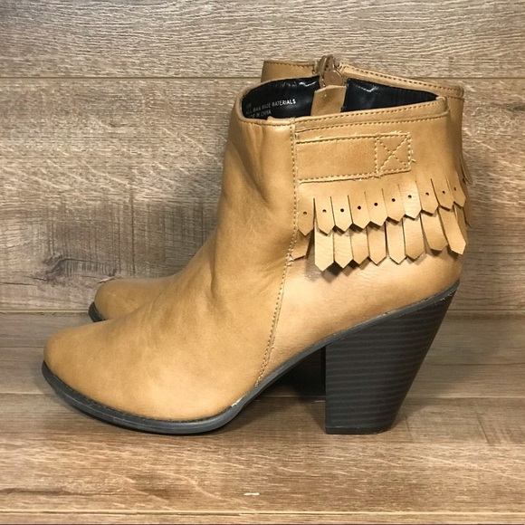 Dolce by Mojo Moxy Faux Leather Fringe Ankle Boot - Picture 3 of 11